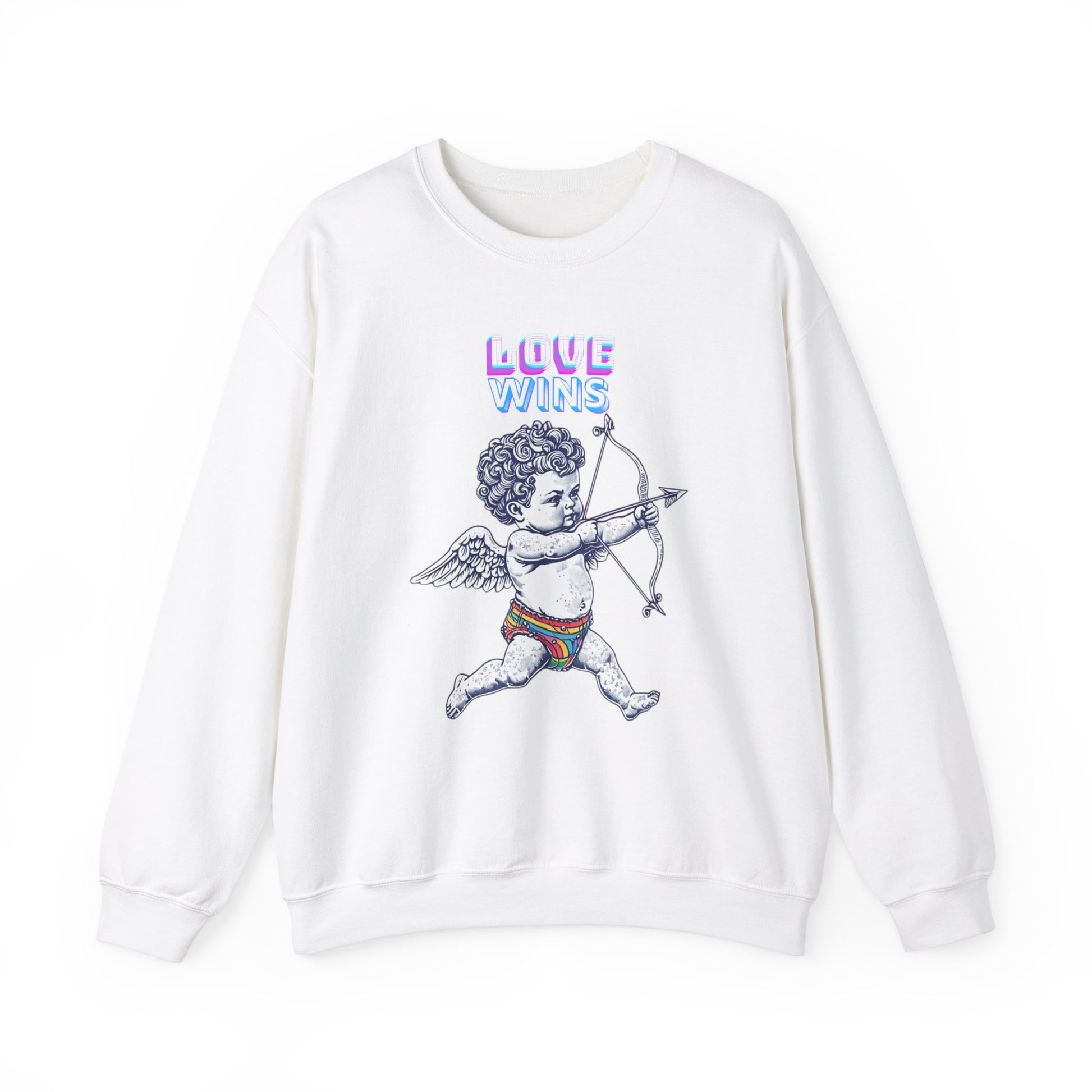 Een kleurrijke en vrolijke sweatshirt met de tekst "*Love Wins*" in regenboogkleuren. De letters zijn speels en groot afgebeeld op de voorkant van het shirt. Het sweatshirt straalt een boodschap van liefde en inclusie uit, perfect voor Pride-evenementen of om je support voor de LGBTQ+ gemeenschap te tonen. De regenboogkleuren zorgen voor een levendige en positieve uitstraling, waardoor het een echte blikvanger is.