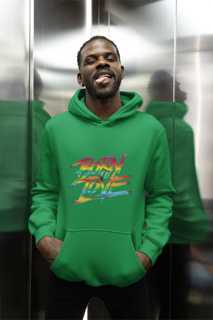 Een stijlvolle en comfortabele groene unisex hoodie met de tekst "Born to Love" in een moderne en speelse typografie op de voorkant. De hoodie heeft een capuchon met een trekkoord en een kangoeroezak aan de voorkant, ideaal voor dagelijks gebruik en geschikt voor alle geslachten. De zachte stof zorgt voor een aangename pasvorm en warmte tijdens koelere dagen. Perfect te combineren met casual outfits voor een trendy look.