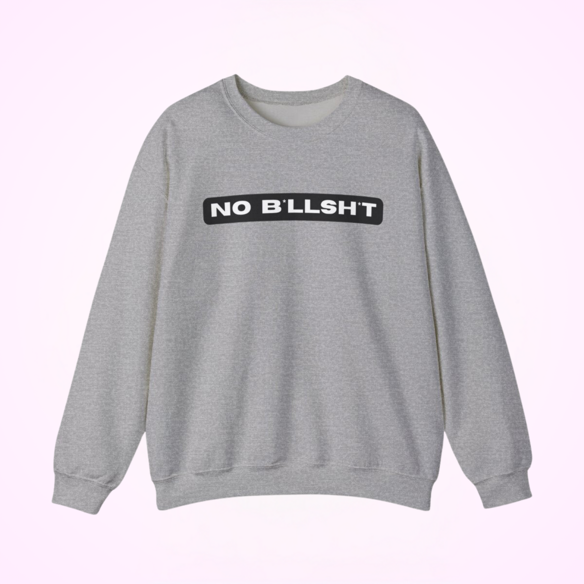 Een comfortabel en stijlvol sweatshirt met de tekst 'No Bullshit' in een minimalistisch ontwerp. Het sweatshirt heeft een neutrale zandkleur, wat het een veelzijdig kledingstuk maakt voor dagelijks gebruik. Gemaakt van hoogwaardige materialen voor een zachte en duurzame afwerking.